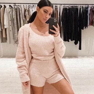 Skims fuzzy short and tank set